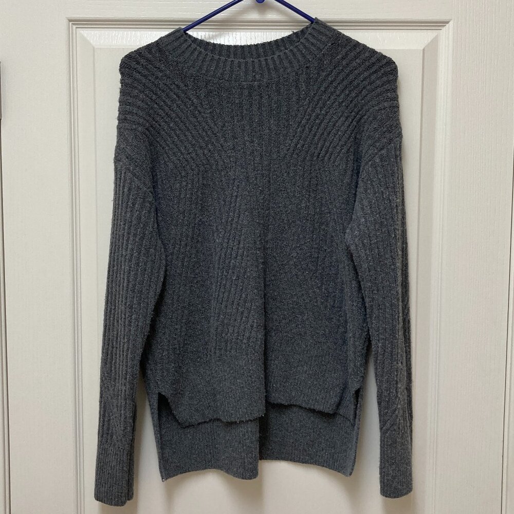 Women's Size M Simply Vera Vera Wang Directional Rib Pullover Sweater Gray NEW